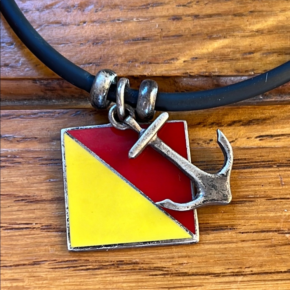 Style Newport Anchor Necklace 925 Silver “O” Signal Flag Red Yellow